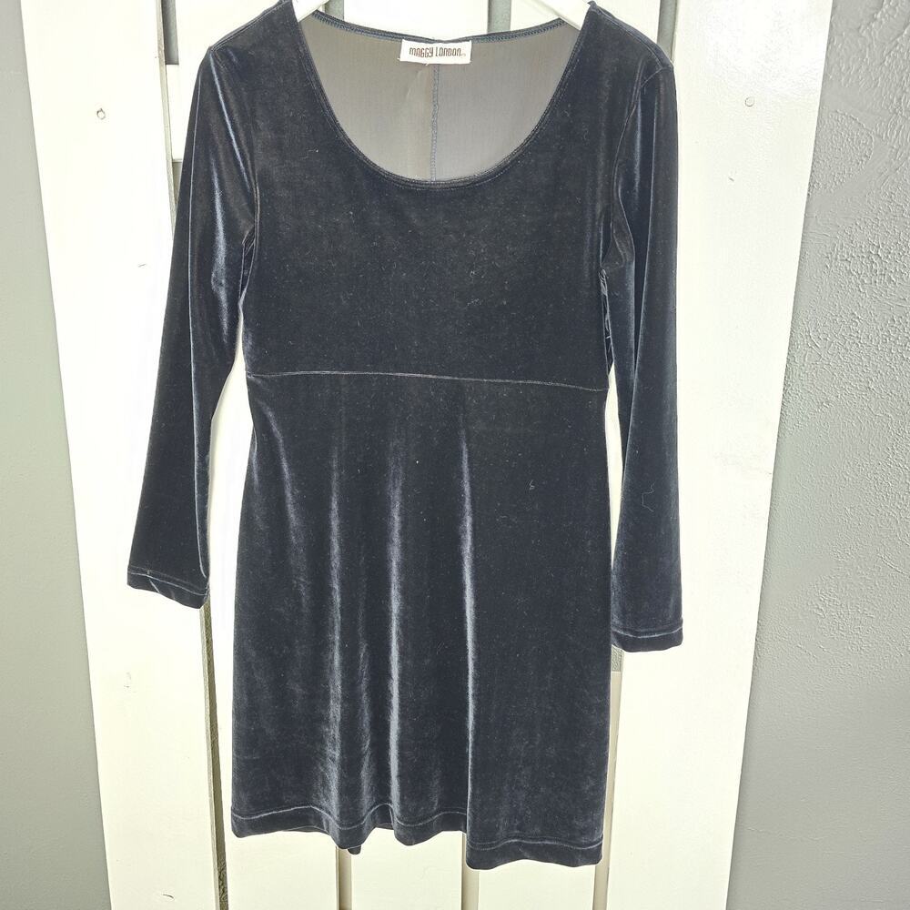Maggy London VTG Velvet Babydoll Mini Dress Medium Long Sleeve Whimsigoth